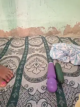 Priya_Bong's cam snapshot