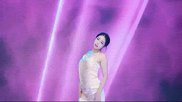 DJ-babala's cam snapshot