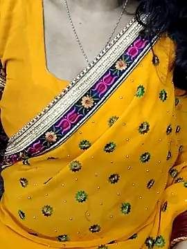 Hotty_Kavita's cam snapshot