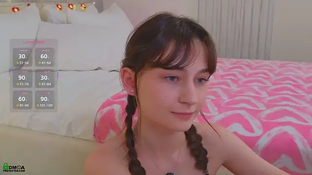 LolaPrise live sex cam