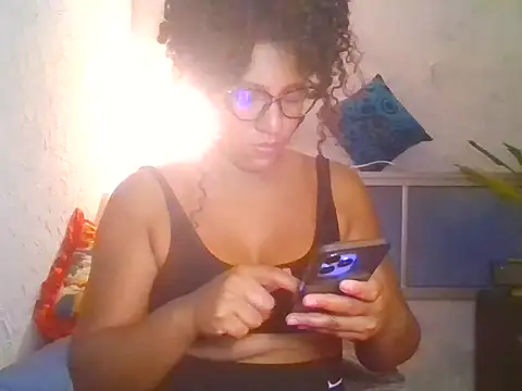 bellacrespalatina live sex cam