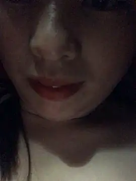 honeyyy110's cam snapshot