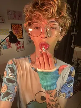 lyamthommpson live sex cam