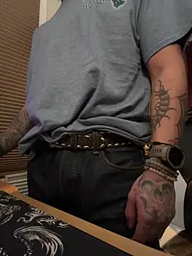 JoeyBlazy live sex cam