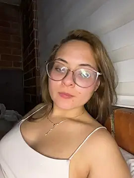 Lilaa2305's cam snapshot