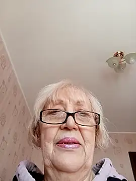 Anatolia5961's cam snapshot