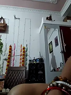 Sexy-Kavya2's cam snapshot