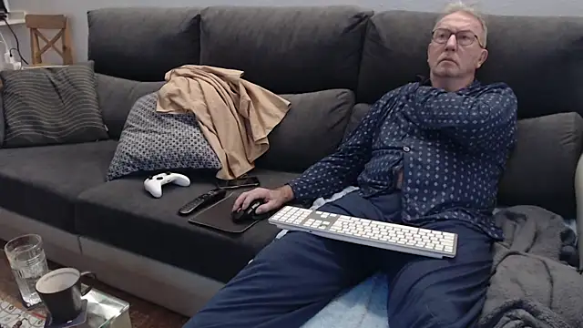 Nudelschwanz live sex cam