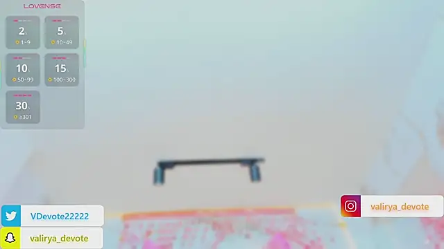 valirya_devote live sex cam