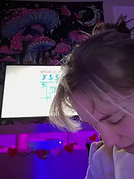 Cutiepiespanks live sex cam