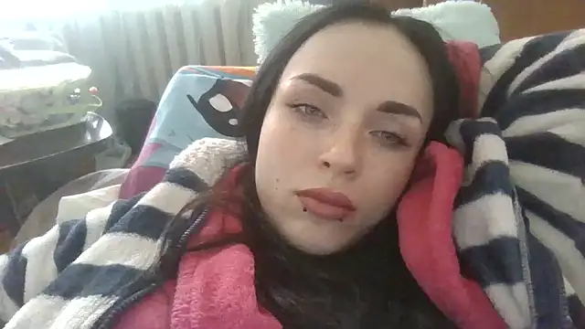 Trinsy_Love's cam snapshot