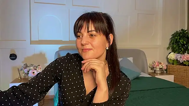 _SilkyShadow_'s cam snapshot