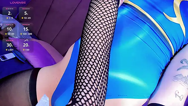 Babyuriel211 live sex cam