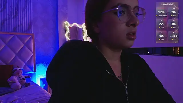 Naomy_tay1's cam snapshot