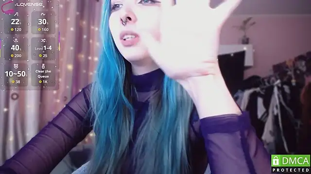 JustMeowGirl live sex cam