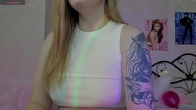 Ruby_Al1en live sex cam