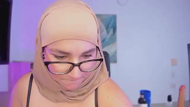 Ayha_khalaf live sex cam