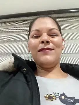 zoe_marcus's cam snapshot