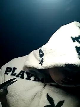 cana4455's cam snapshot