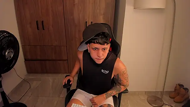 Jake_simons live sex cam