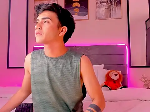 Feiccer_Thomson1 live sex cam