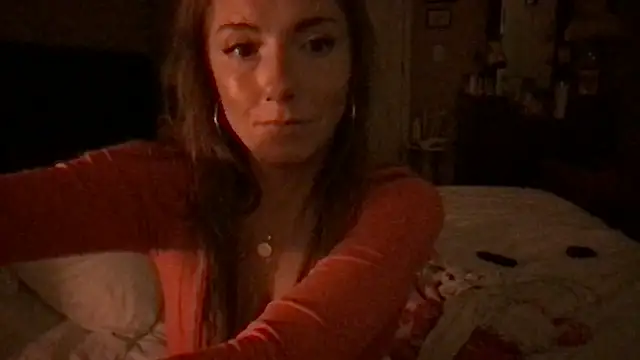 misspollypeach's cam snapshot