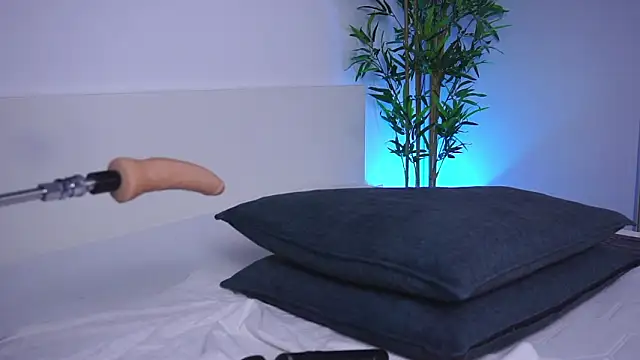 RaquelLust's cam snapshot