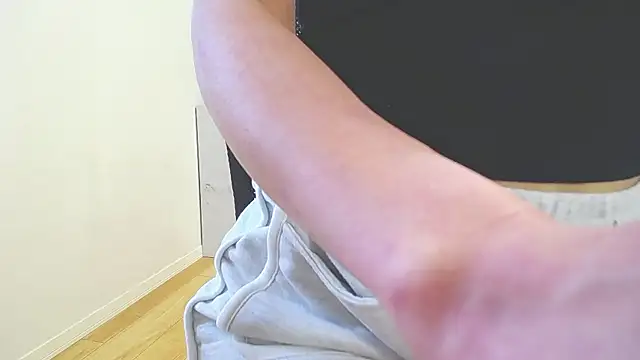 -wakana-'s cam snapshot