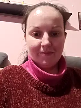 BustyLadyAlma live sex cam