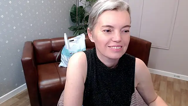 Cutie_Erikaa1 live sex cam