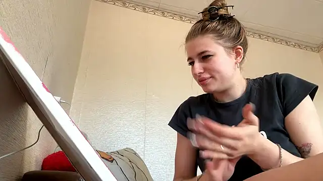 Evahowareyou's cam snapshot