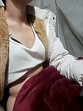 Andrea-688's cam snapshot