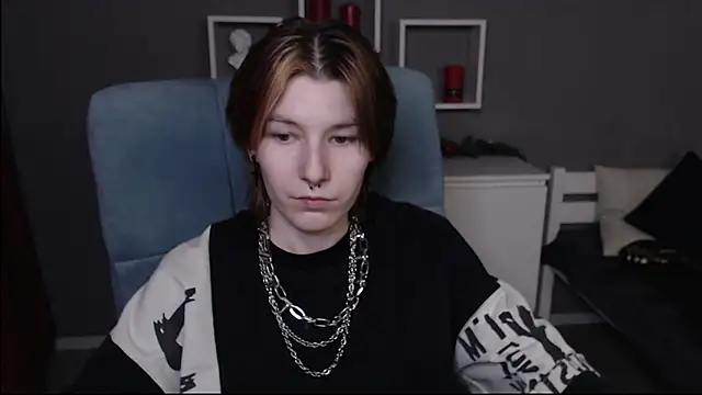 guitarandangell's cam snapshot