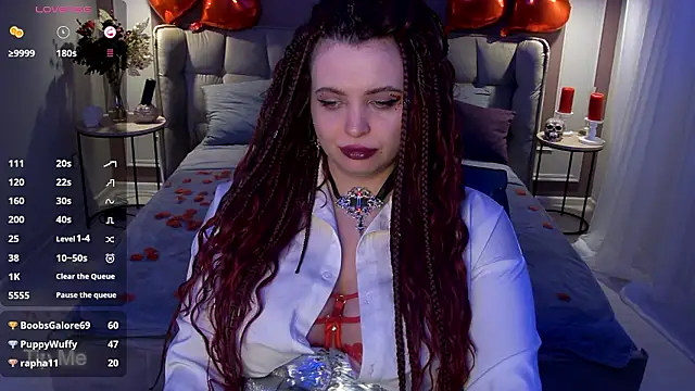 Miss_Maya_Mils's cam snapshot