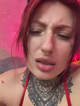 Nina_Blum_'s cam snapshot