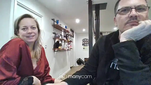 Miss-Chupagirly live sex cam