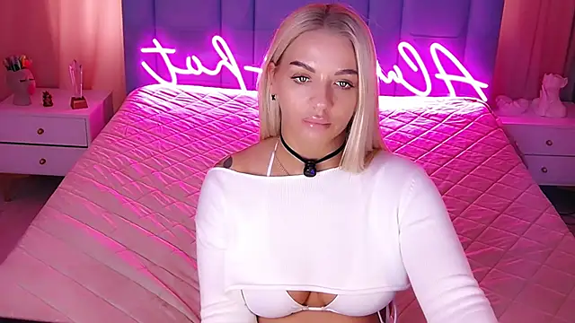 AllwaysHotJ's cam snapshot