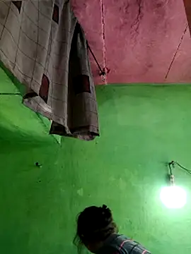 Pooja_hote live sex cam