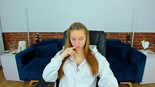 MilaAddams live sex cam