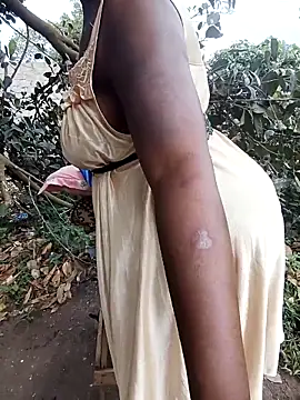 Ledi_brown's cam snapshot