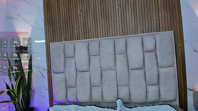 Scarlet_Rosexx's cam snapshot