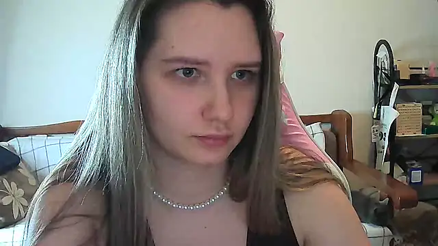 Caymira's cam snapshot