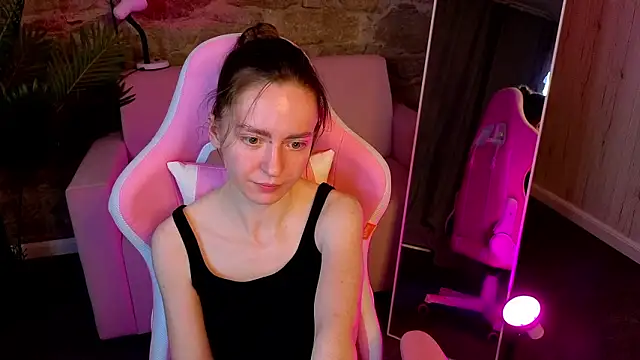 KristineValbuena's cam snapshot