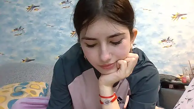 StarYeadon's cam snapshot