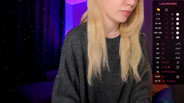 AnyaTaylor_'s cam snapshot