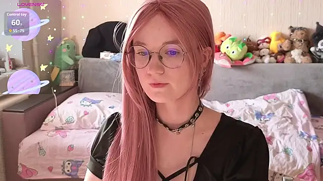 Kitty_smalltits's cam snapshot