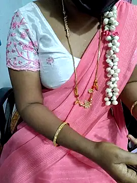 lolida69thamil's cam snapshot