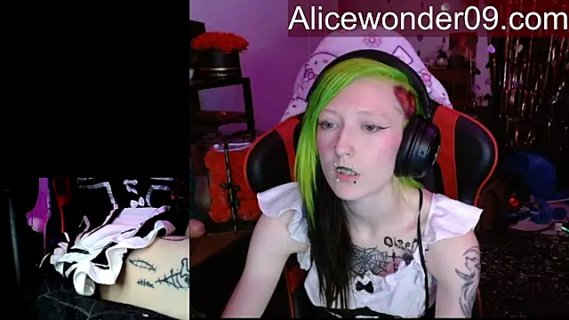 alicewonder09's cam snapshot