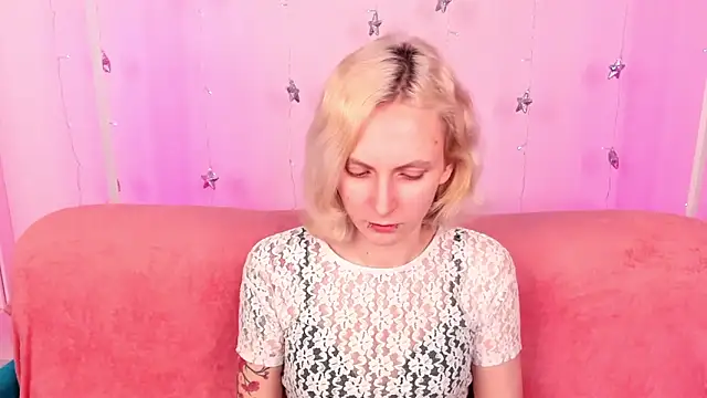 LikiLips's cam snapshot