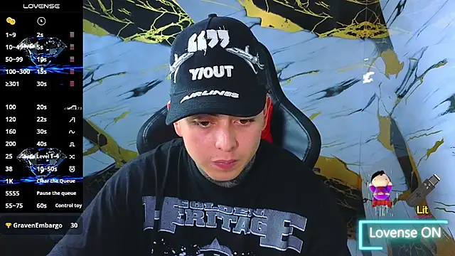 Kevin22_222 live sex cam